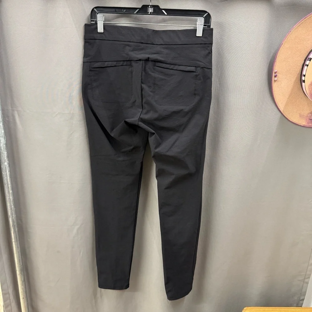 Athleta Women’s Size 4 Black Active Wear Pants